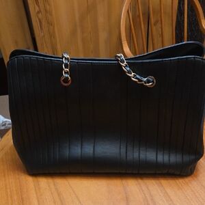 Chic Black Chain Strap Shoulder Bag